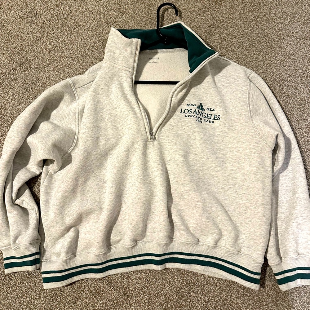 Hollister quarter zip